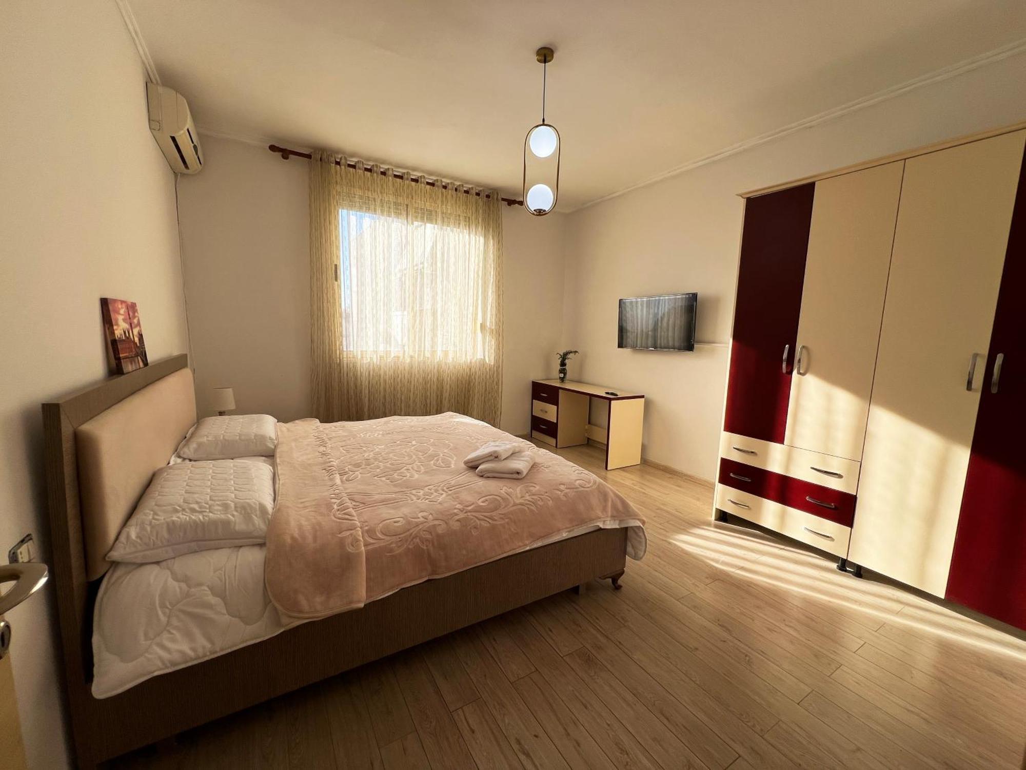 Elbasan Center Family Apartment N.42 Dış mekan fotoğraf